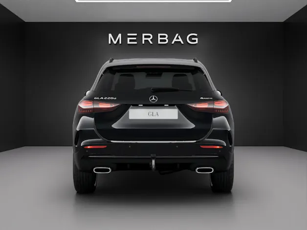 MERCEDES-BENZ GLA 220d 4Matic 8G-DCT