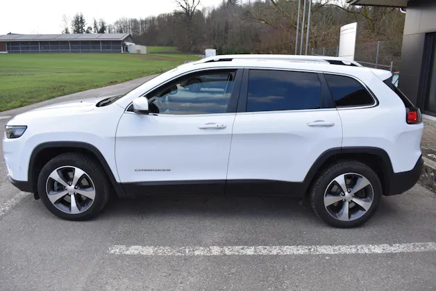 JEEP Cherokee 2.0 Limited AWD Drive I 9ATX mit Anhängerkupplung