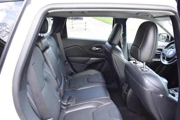 JEEP Cherokee 2.0 Limited AWD Drive I 9ATX mit Anhängerkupplung