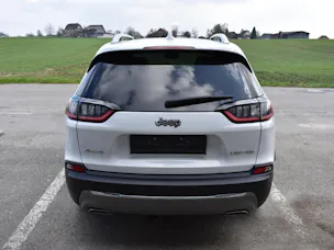 JEEP Cherokee 2.0 Limited AWD Drive I 9ATX mit Anhängerkupplung