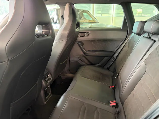 CUPRA Ateca 2.0TSI 4Drive DSG | AHK | PANORAMA | BeatsAudio Sound |