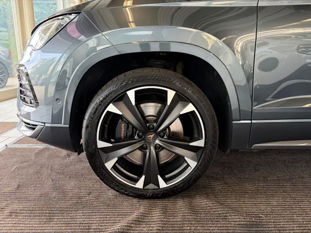 CUPRA Ateca 2.0TSI 4Drive DSG | AHK | PANORAMA | BeatsAudio Sound |