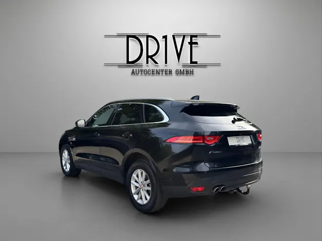 Jaguar F-Pace 2.0d Portfolio AWD Automatik