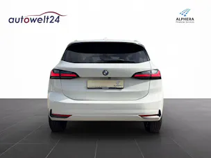 BMW 223d Active Tourer xDrive DKG
