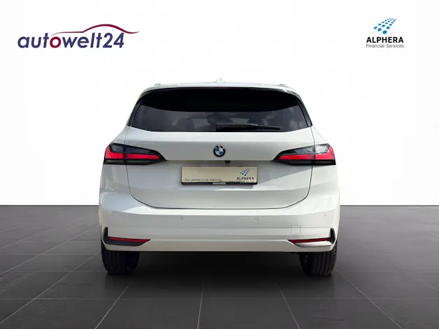 BMW 223d Active Tourer xDrive DKG