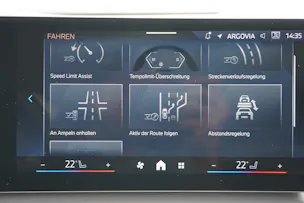 BMW 223d Active Tourer xDrive DKG