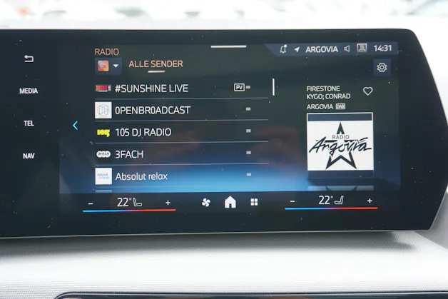 BMW 223d Active Tourer xDrive DKG
