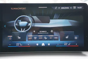 BMW 223d Active Tourer xDrive DKG