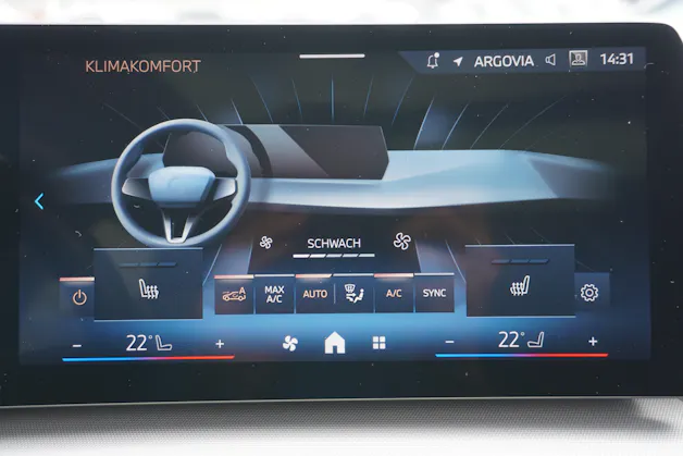 BMW 223d Active Tourer xDrive DKG