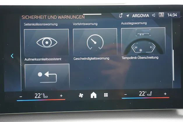 BMW 223d Active Tourer xDrive DKG