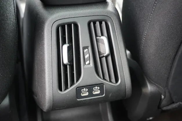BMW 223d Active Tourer xDrive DKG
