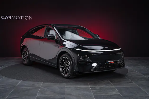 XPENG G6 80kWh Performance AWD / Anhängerkupplung schwenkbar / Panoramadach / 360° Kamera