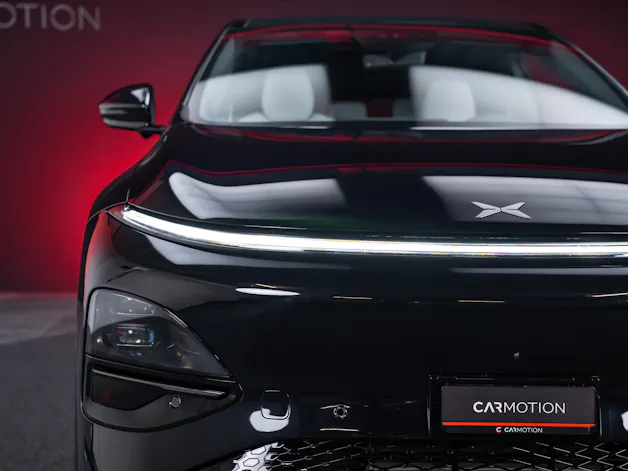 XPENG G6 80kWh Performance AWD / Anhängerkupplung schwenkbar / Panoramadach / 360° Kamera