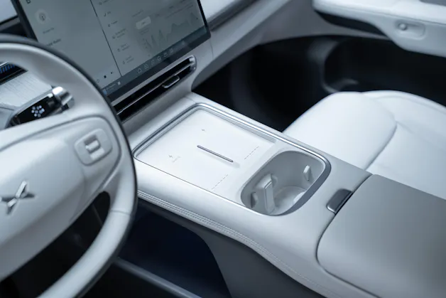 XPENG G6 80kWh Performance AWD / Anhängerkupplung schwenkbar / Panoramadach / 360° Kamera
