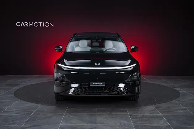 XPENG G6 80kWh Performance AWD / Anhängerkupplung schwenkbar / Panoramadach / 360° Kamera