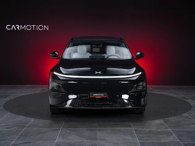 XPENG G6 80kWh Performance AWD / Anhängerkupplung schwenkbar / Panoramadach / 360° Kamera