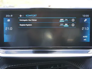 PEUGEOT 208 1.2 PureTech Allure Pack EAT8