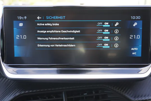 PEUGEOT 208 1.2 PureTech Allure Pack EAT8