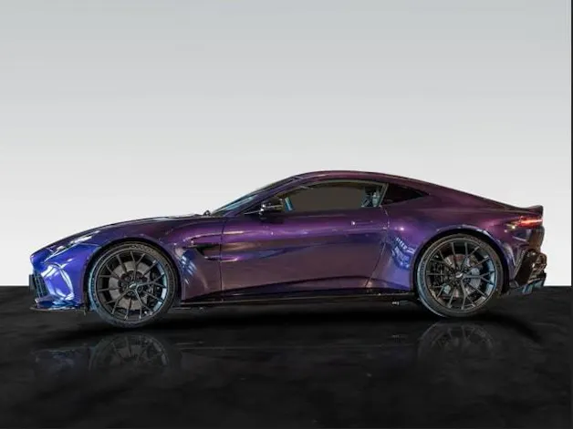 ASTON MARTIN Vantage MY25