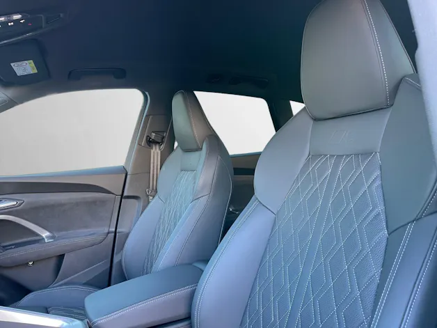 AUDI SQ5 TFSI quattro S-tronic