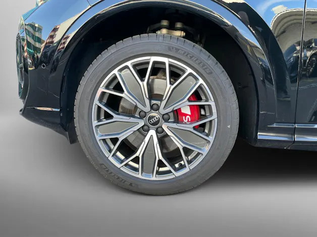 AUDI SQ5 TFSI quattro S-tronic