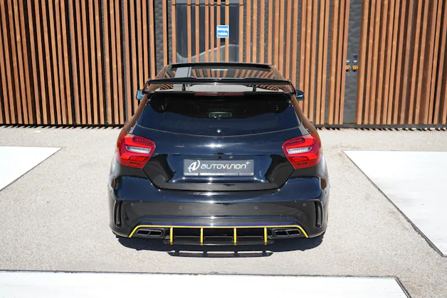 MERCEDES-BENZ A 45 AMG YELLOW NIGHT EDITION 4MATIC 7G-DCT l 380 PS