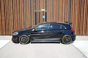 MERCEDES-BENZ A 45 AMG YELLOW NIGHT EDITION 4MATIC 7G-DCT l 380 PS