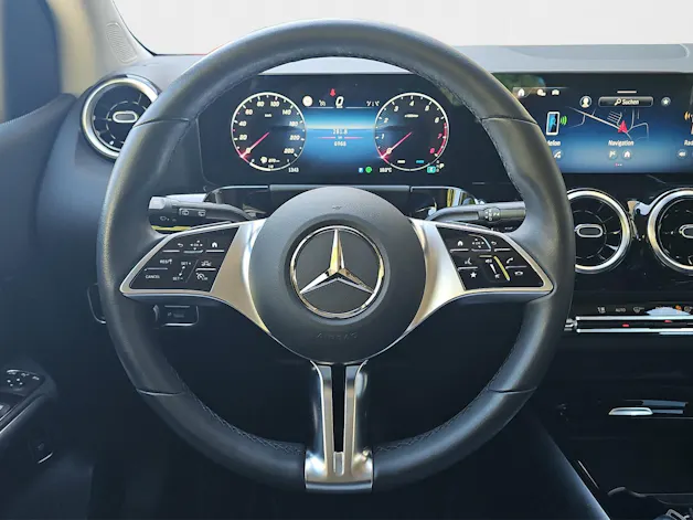 MERCEDES-BENZ B 200 7G-DCT