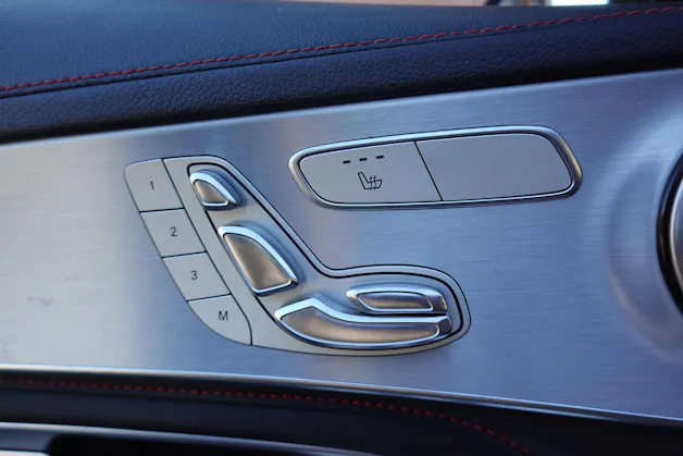 MERCEDES-BENZ C 43 AMG 4Matic - "Pack AMG * Sièges Electriques/Chauffant * Camera * GPS * Tempomat * intérieur carbone * Son Burmester"