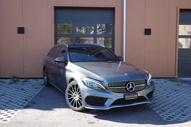 MERCEDES-BENZ C 43 AMG 4Matic - "Pack AMG * Sièges Electriques/Chauffant * Camera * GPS * Tempomat * intérieur carbone * Son Burmester"