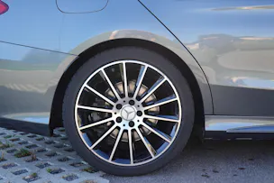 MERCEDES-BENZ C 43 AMG 4Matic - "Pack AMG * Sièges Electriques/Chauffant * Camera * GPS * Tempomat * intérieur carbone * Son Burmester"