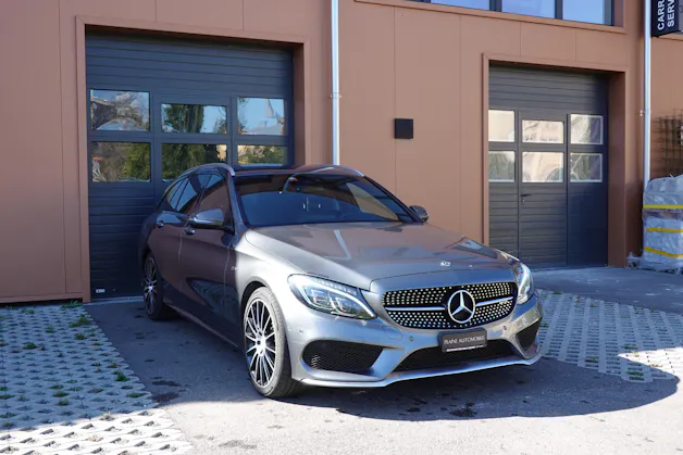MERCEDES-BENZ C 43 AMG 4Matic - "Pack AMG * Sièges Electriques/Chauffant * Camera * GPS * Tempomat * intérieur carbone * Son Burmester"