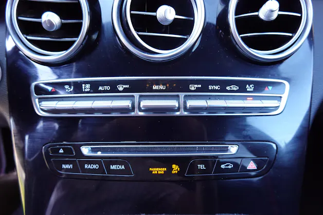MERCEDES-BENZ C 43 AMG 4Matic - "Pack AMG * Sièges Electriques/Chauffant * Camera * GPS * Tempomat * intérieur carbone * Son Burmester"