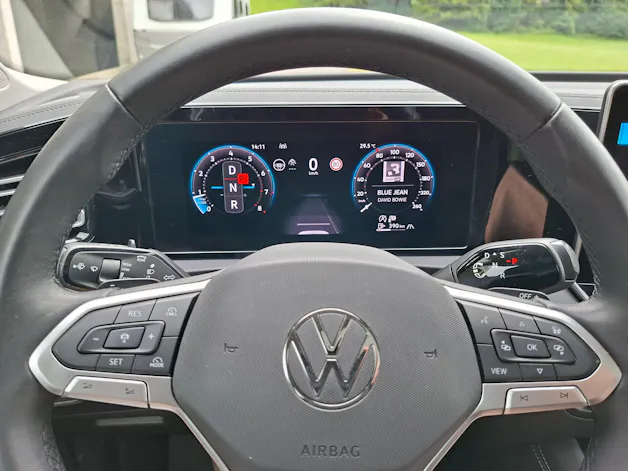 VW Tiguan 2.0 TSI DSG Elegance 4Motion *Panormadach+Anhängerkupplung*