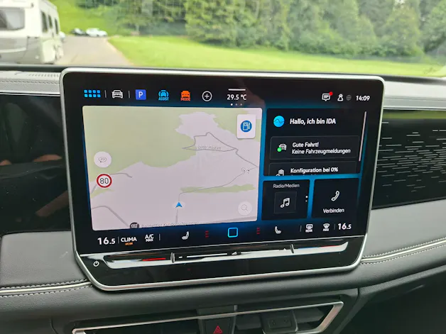 VW Tiguan 2.0 TSI DSG Elegance 4Motion *Panormadach+Anhängerkupplung*