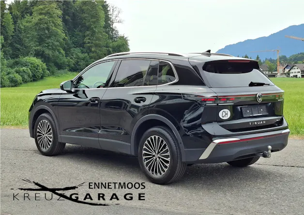 VW Tiguan 2.0 TSI DSG Elegance 4Motion *Panormadach+Anhängerkupplung*