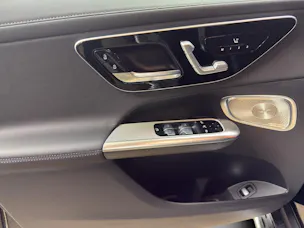 MERCEDES-BENZ GLC 220 d 4Matic 9G-Tronic