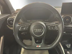 AUDI Q2 40 TFSI Sport quattro S-tronic