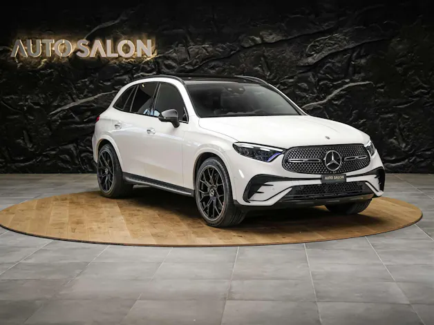 MERCEDES-BENZ GLC 300 4Matic AMG Line 9G-Tronic *Facelift*21" Felgen*Panorama*Lenkradheizung*