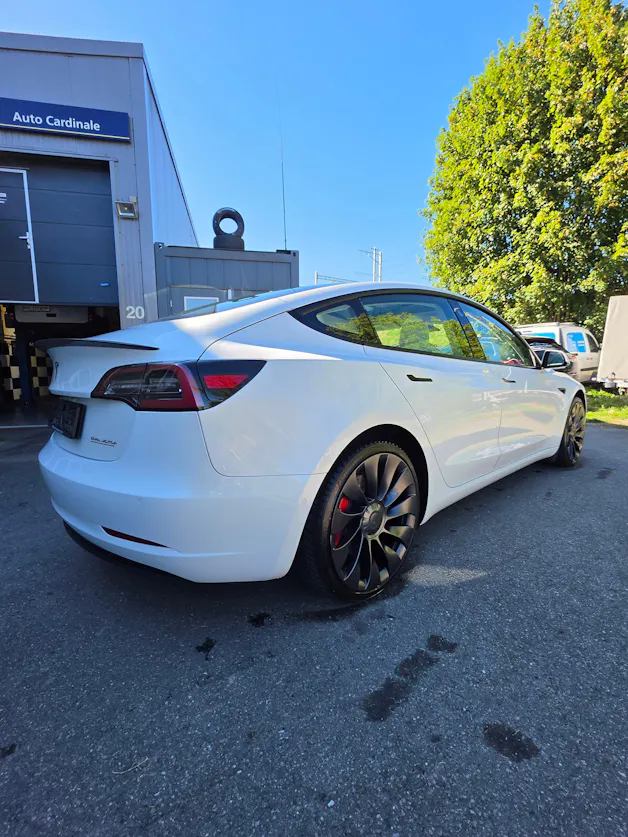 Tesla Model 3 Performance Dual Motor AWD