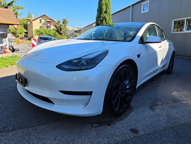 Tesla Model 3 Performance Dual Motor AWD