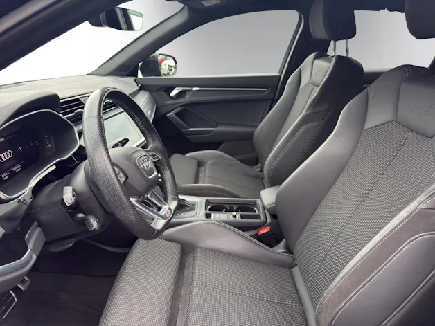 AUDI Q3 SB 40TDI S line Att qu