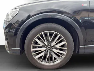 AUDI Q3 SB 40TDI S line Att qu