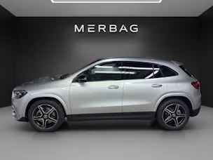MERCEDES-BENZ GLA 250 4Matic 8G-DCT Swiss Star