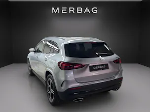 MERCEDES-BENZ GLA 250 4Matic 8G-DCT Swiss Star