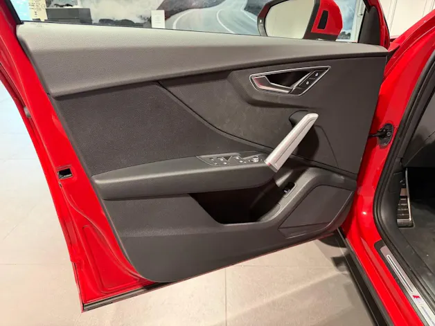 AUDI Q2 40 TFSI quattro S-tronic
