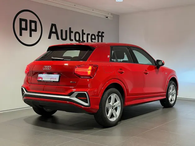 AUDI Q2 40 TFSI quattro S-tronic