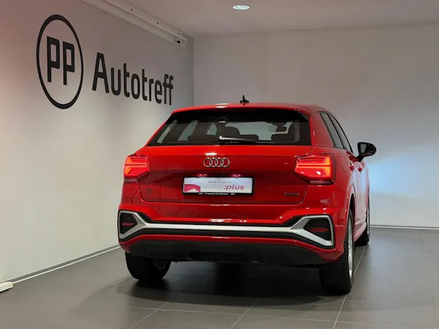 AUDI Q2 40 TFSI quattro S-tronic