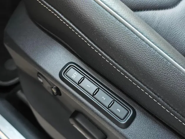 VW Tiguan 2.0TSI R-Line 4Motion DSG
