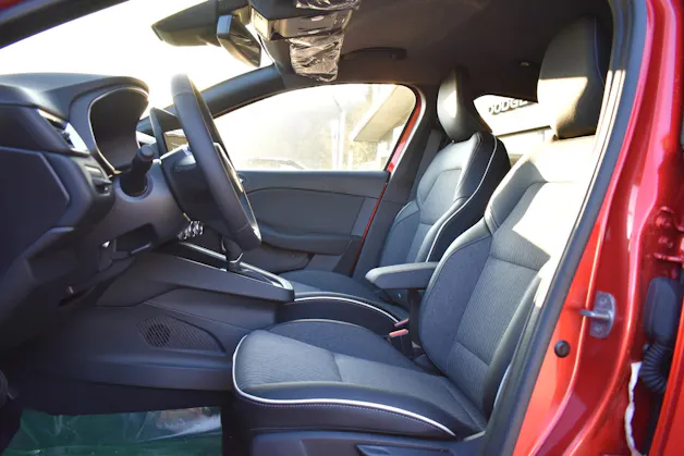 Mitsubishi COLT 1.6 HEV Instyle